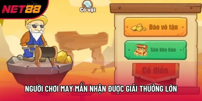 Người chơi may mắn nhận được giải thưởng lớn Người chơi may mắn nhận được giải thưởng lớn